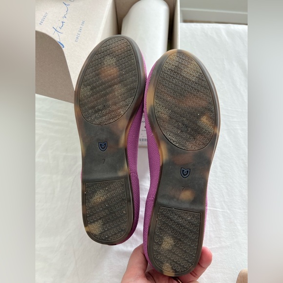 🚀SOLD🚀 Rothy’s Rounded toe flats - Picture 2 of 7